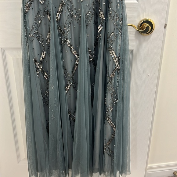 Special occasions dress - Picture 5 of 10